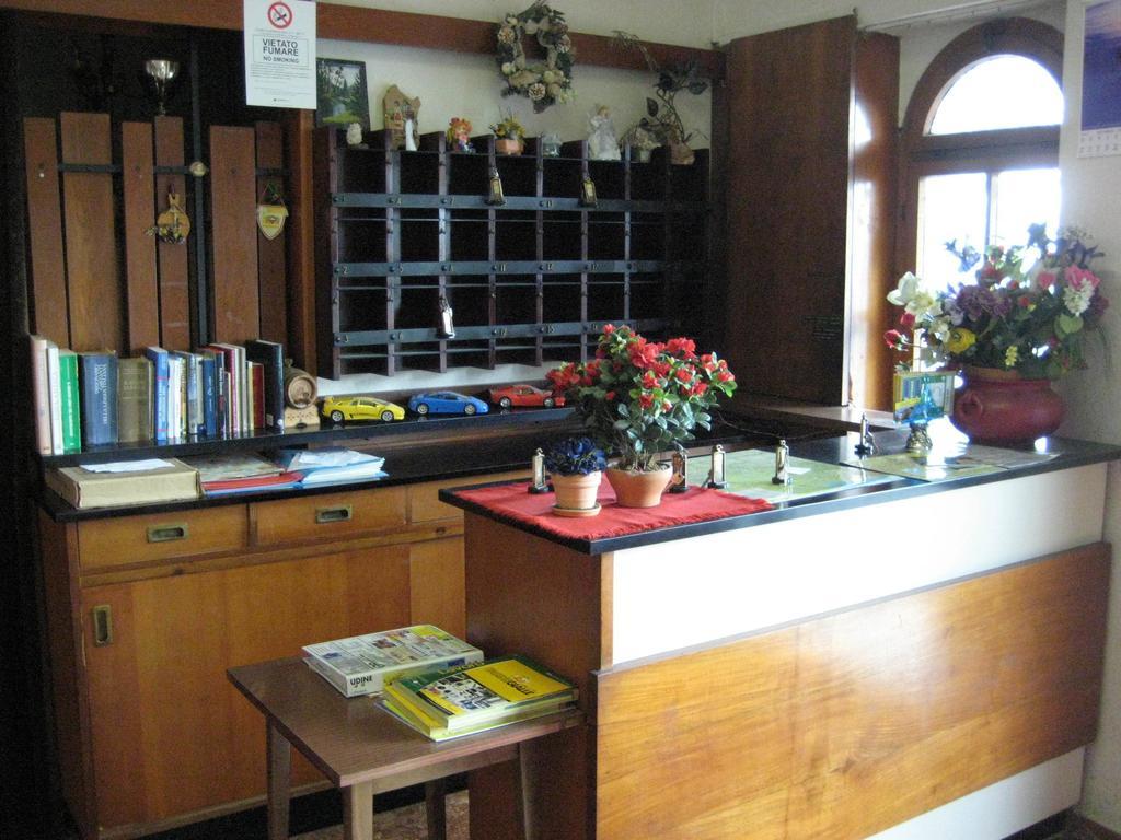 Albergo Ristorante Rosade Tavagnacco Екстер'єр фото